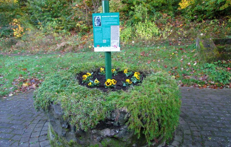 Erinnerungstafeln am NaturFreundehaus Kirkel